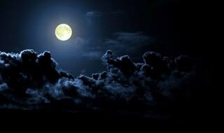 14 नवंबर को दिखेगा 'सुपरमून', चूक गए तो 18 साल बाद ही मिलेगा मौका