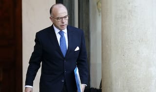 Bernard Cazeneuve named French PM as Valls quits to run for president