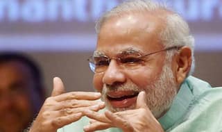 Narendra Modi to address nation on December 31, 2016: PM's surprise New Year’s Eve 2017 speech scares Twitterati beyond words!