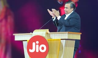 Reliance Jio network to hit 100 million subscribers milestone by March 2017: Report