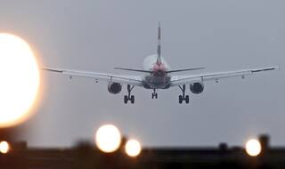 Plane makes emergency landing in Prague after bomb threat