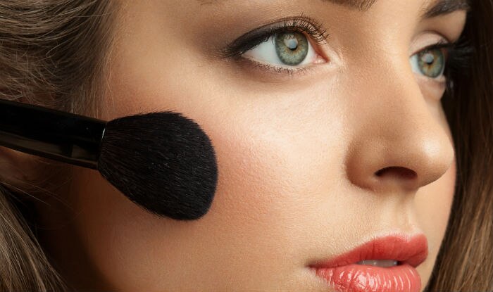 How to Apply Blush Correctly