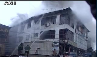 J&K: Fire breaks out in Srinagar's Goni Khan market
