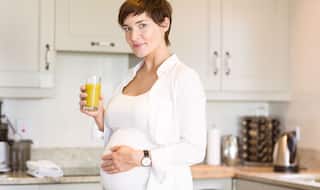 Chaitra Navratri 2019: गर्भावस्था में क्या कर सकते हैं उपवास? व्रत रखें तो ये सावधानियां जरूर बरतें...