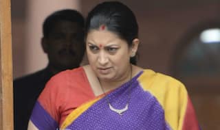 ईरानी ने DU से कहा ना दें मेरी एजुकेशन क्वालिफेशन डिटेल: SOL