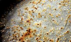 Makar Sankranti Special: How to make Til Bajarichi Bhakri for Sankranti 2017