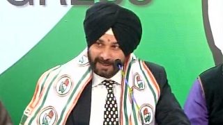 Navjot Singh Sidhu in trouble: Punjab police registers case of outraging sentiments of Sikh community against him