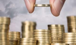 Invest Rs5000 Per Month in Any of These Mutual Funds to Earn More Than Rs2 Crore