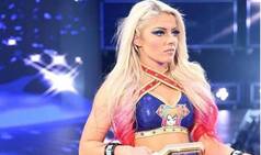 These 7 photos of WWE Diva Alexa Bliss will inspire you to be strong!