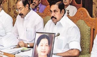 RK Nagar bypoll bribery case: EC directs FIR against E Palaniswami, TTV Dinakaran