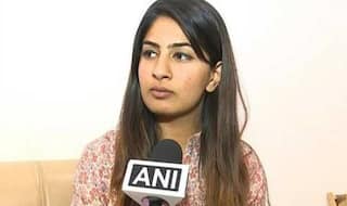 Gurmehar Kaur felicitated with Punjabi Icon award