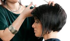 Free Haircuts For Civic Schools Students' in Ahmedabad Under 'Swachhata Campaign'