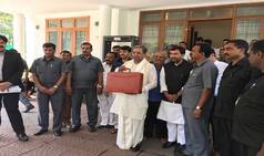 Karnataka Budget 2017: Rs 100 crore for Namma canteen, VAT on liquor lifted; Highlights