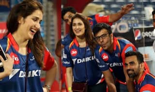 Zaheer Khan and his girlfriend Sagarika Ghatge 'shine' in VIVO IPL 2017 Delhi Daredevils’ team jersey! See viral pictures