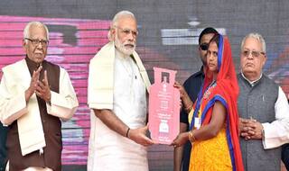 Number of beneficiaries under PMUY reaches 2.5 crore