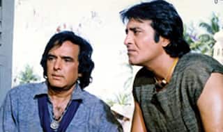 United by death: Bollywood lost two of it's most handsome actors Vinod Khanna and Feroz Khan on the same day