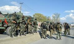 झारखंड चुनाव: CRPF बटालियन ने लगाया ‘जानवरों जैसे बर्ताव’ का आरोप, पीने और खाना बनाने के लिए दिया गया टैंक से पानी