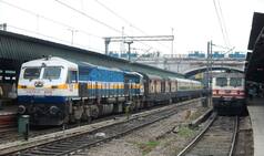Indian Railways to Cooperate With Germany to Increase the Speed of Passenger Trains