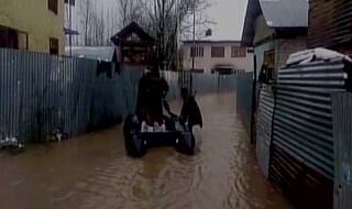 J&K floods: Army rescues people in inundated areas, PM Modi speaks to CM Mufti; water level recedes
