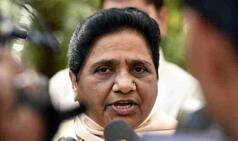 Gorakhpur, Phulpur Bye-election 2018: Mayawati Asks BSP Workers to go on Door-to-door Campaign For SP Candidates