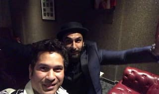 Ranveer Singh bats for Sachin Tendulkar's 100MB app, appears in a selfie video with him (Watch)