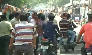West Bengal municipal elections: Bombs hurled at polling booth in Pujali; Top developments