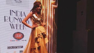 Bigg Boss 10 contestant Nitibha Kaul sizzles in gold at her runway debut (View pics and video)
