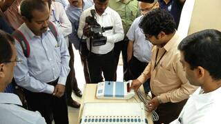 SC Judges Should Monitor Functioning of EVMs in Gujarat Polls: Gujarat Congress