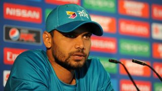 'Becoming Prime Minister in 10-15 Years?' Mashrafe Mortaza's Epic Response to Reporter Aead of India vs Bangladesh ICC World Cup 2019 Game is Unmissable | WATCH VIDEO