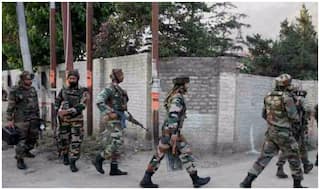 Jammu And Kashmir: Two Lashkar Militants Killed in Encounter in Kulgam; Third Terrorist Surrenders