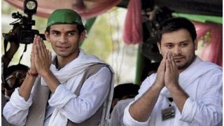 Bihar Budget 2018: When Younger Brother Tejashwi Tried to Pacify a Furious Tej Pratap Yadav - Watch