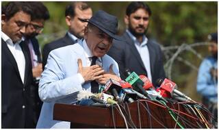 नवाज शरीफ की कुर्सी गई तो ये शख्स हो सकता है पाकिस्तान का अगला प्रधानमंत्री