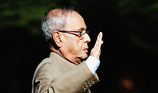7-Day State Mourning For Former President Pranab Mukherjee, National Flags at Half-mast Across India: MHA