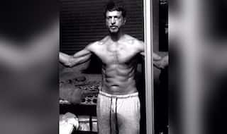 Jaaved Jaaferi's Chiseled Body Will Make You Want To Get Up and Hit The Gym Right Now!