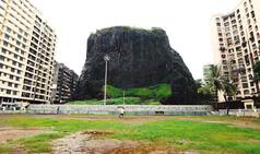 Gilbert Hill In Andheri Is One of The World's Only Three Oldest Things Still Battling Time: Pics of 66 Million Years Old Rock will Mesmerize You