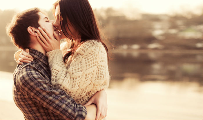 What You Need to Know About First Kisses