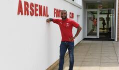 Lyon Star Alexandre Lacazette Joins Arsenal For Club Record £46.5m