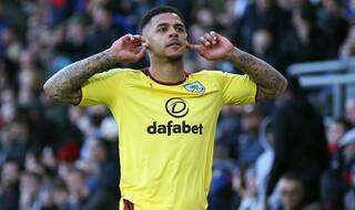 Watford Sign Andre Gray from Burnley For Club-Record   18.5m
