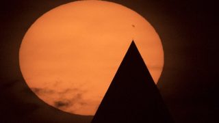 Surya Grahan 2018: जान‍िये भारत में सूर्य ग्रहण का समय, कहां और कैसे देख पाएंगे सूर्य ग्रहण