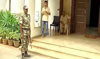 I-T Seizes Rs 5 Crore from Karnataka Minister Shivakumar's Residence