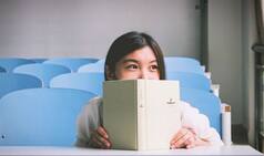 Online Reading Platform Taking Over Comic Books?