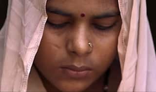 Video: मर्दों से मांगा महिलाओं ने जवाब, खेतवा में जाए पड़ी टट्टी मैं क्या करूं?