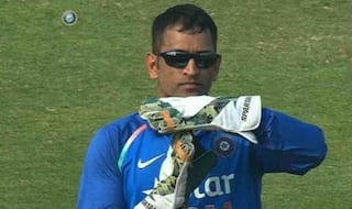 MS Dhoni Becomes First Indian Wicketkeeper to Effect 400 ODI Dismissals