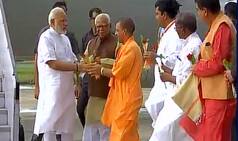 PM Modi Flags off the Mahamana Express in Varanasi.