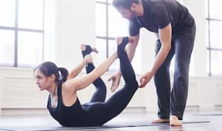 5 Yoga Tips To Help Beginners Ease Into Daily Yoga Sessions