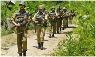 आतंकवादियों से मुठभेड़ के बाद घाटी में मोबाइल-इंटरनेट सेवा पर रोक