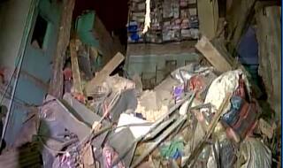 Building Collapses in Delhi's Sadar Bazar,No Casualties Reported Yet
