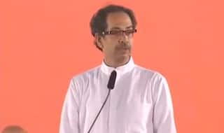 दशहरा रैली में उद्धव ठाकरे ने भी बोला बीजेपी पर हमला, केंद्र सरकार को इन मुद्दों पर लताड़ा