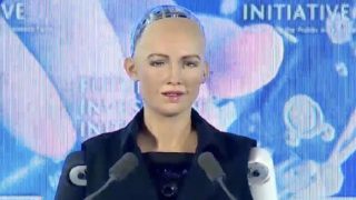 Saudi Arabia Becomes First Country to Grant Citizenship to Robot Saudi Arabia Becomes First Country to Grant Citizenship to Robot