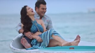 Tera Intezaar Teaser: Sunny Leone Romances Arbaaz Khan In Their Upcoming Movie
